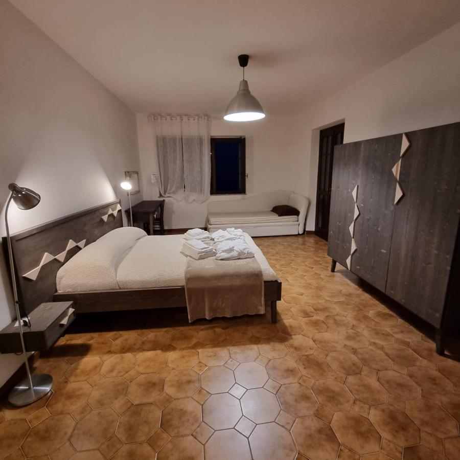 Sa Stiddiosa Guesthouse Gadoni Экстерьер фото